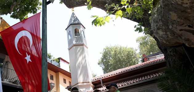 Çınaraltı Hamdullah Paşa Camisi ibadete açıldı