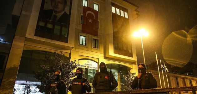 AK Parti İstanbul İl Başkanlığı’na saldırı