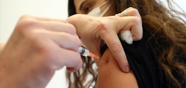 Kovid-19 aşısı yaptıranların sayısı 1,5 milyonu geçti