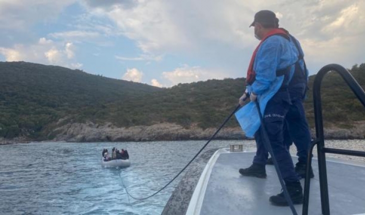 Yunanistan’ın ölüme terk ettiği 19 sığınmacı kurtarıldı