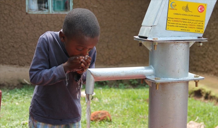 Türkiye’deki hayırseverlerin bağışlarıyla Kenya’da 20 su kuyusu açıldı