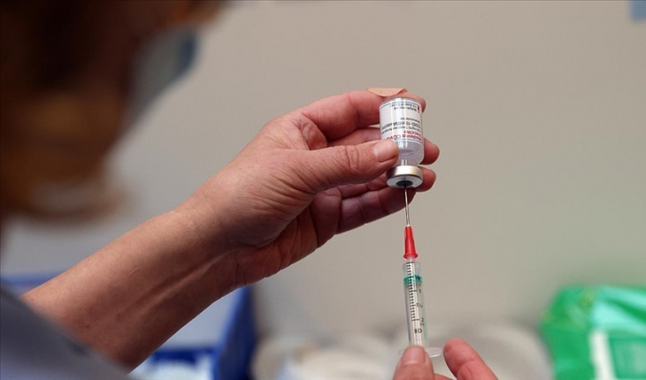 İki doz aşısını yaptıranların oranı 33 ilde yüzde 75’i geçti