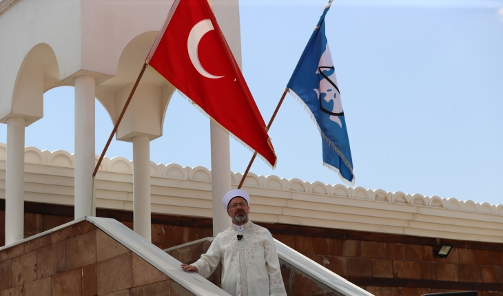 Diyanet İşleri Başkanı Erbaş, cuma hutbesinde Malazgirt Zaferi’ni anlattı
