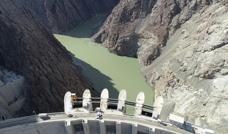 Yusufeli Barajı ve HES’te su seviyesi 30 metreyi aştı